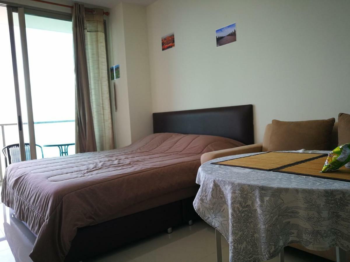 The Riviera Wongamat Hong Apartment Pattaya Exterior foto